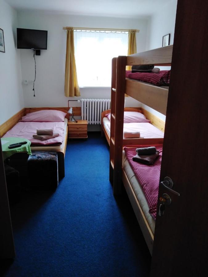 Penzion Iris Krkonose Horní Maršov Exterior foto
