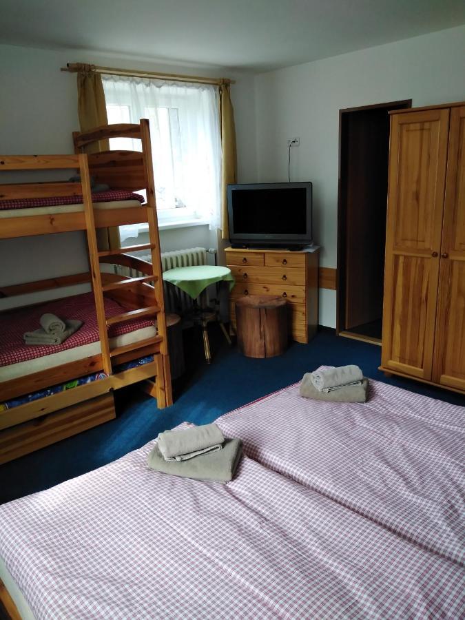 Penzion Iris Krkonose Horní Maršov Exterior foto